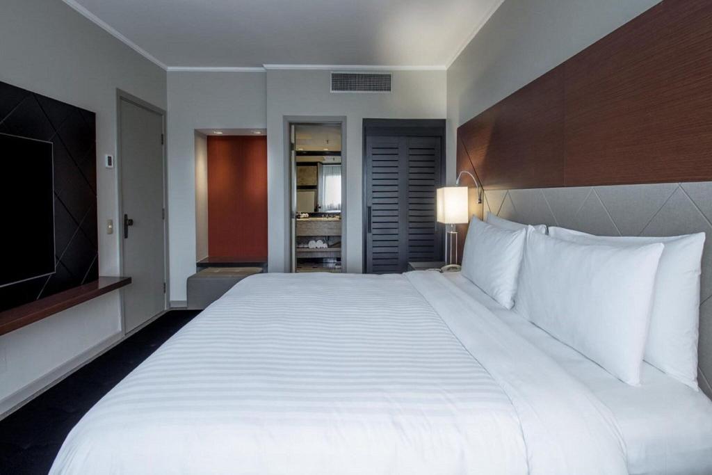 hotel-thumb