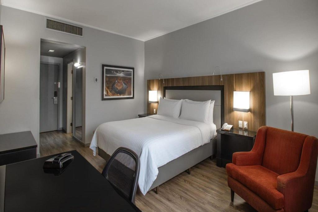 hotel-thumb