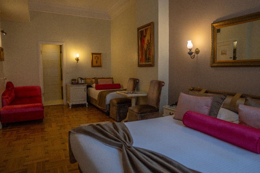 Avicenna Hotel