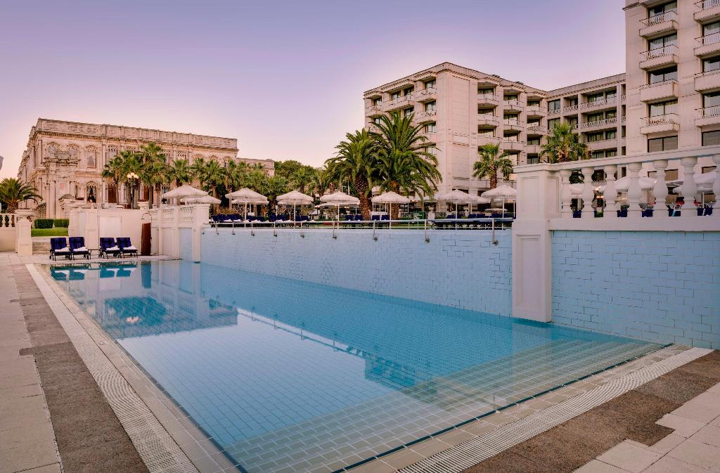 hotel-thumb