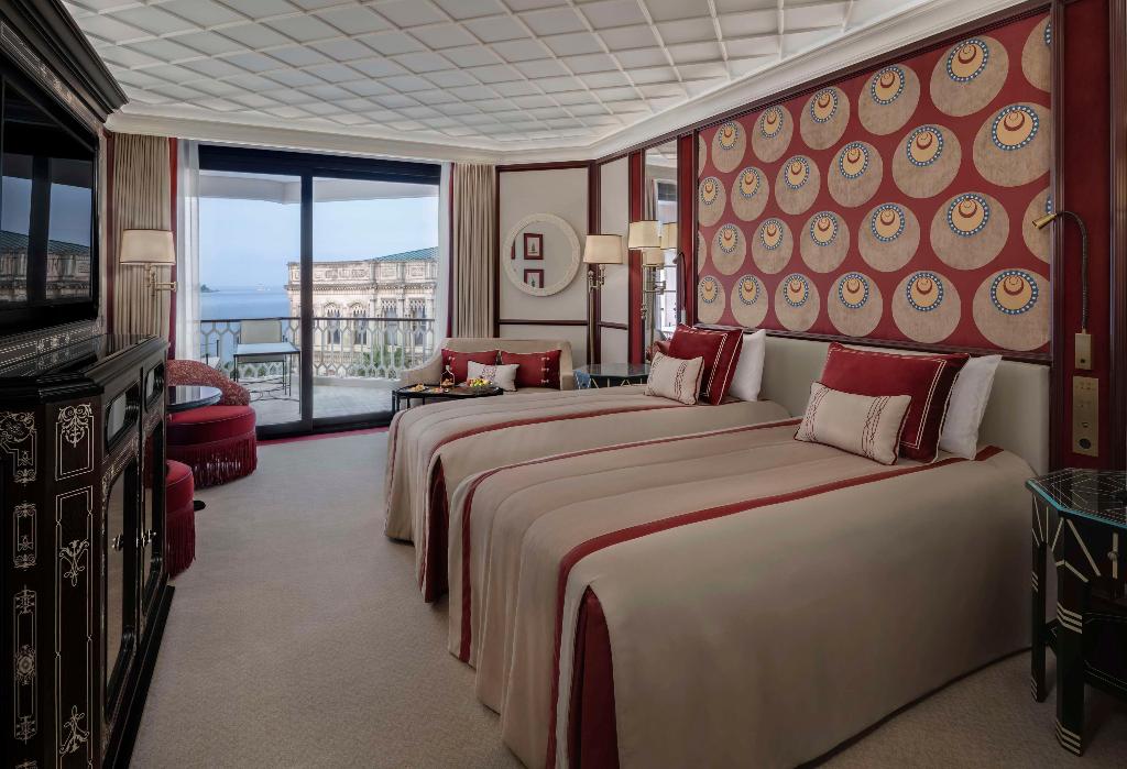 hotel-thumb