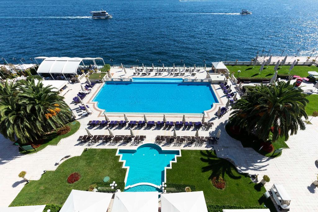 hotel-thumb