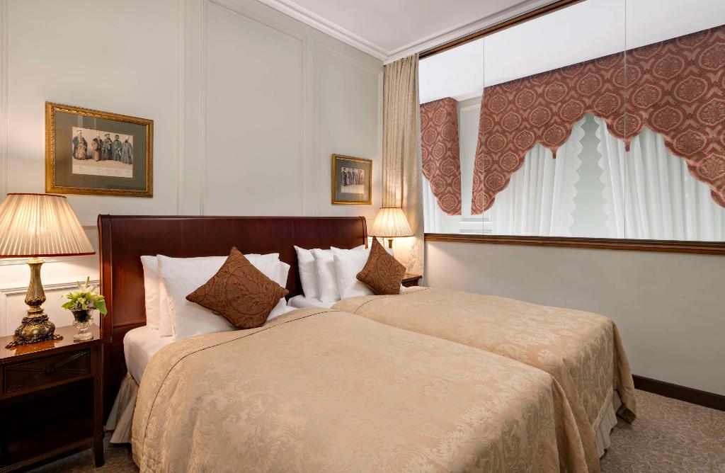 hotel-thumb