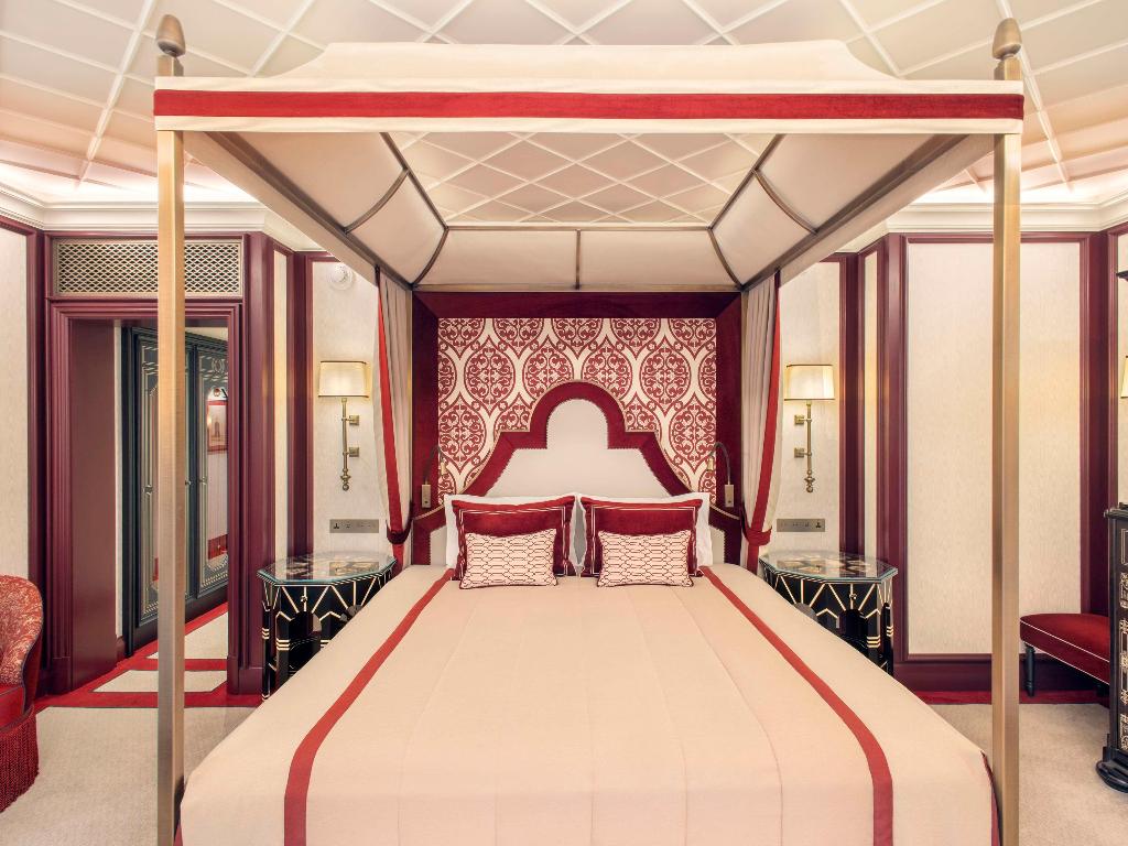 hotel-thumb