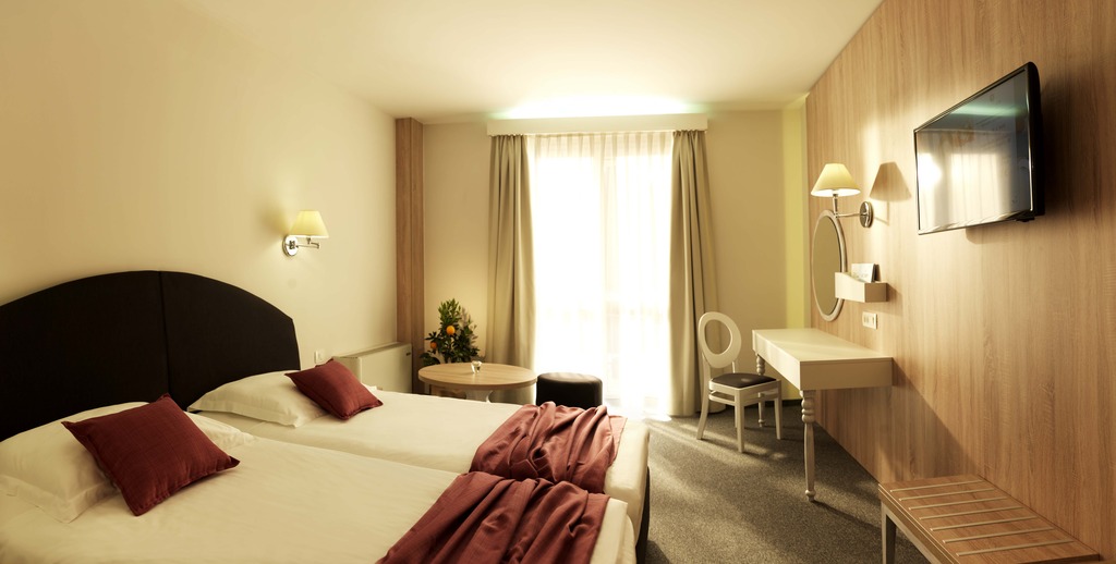Hotel Mirna
