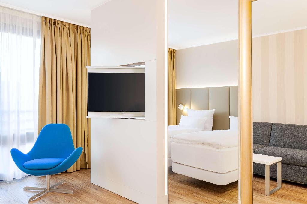 hotel-thumb