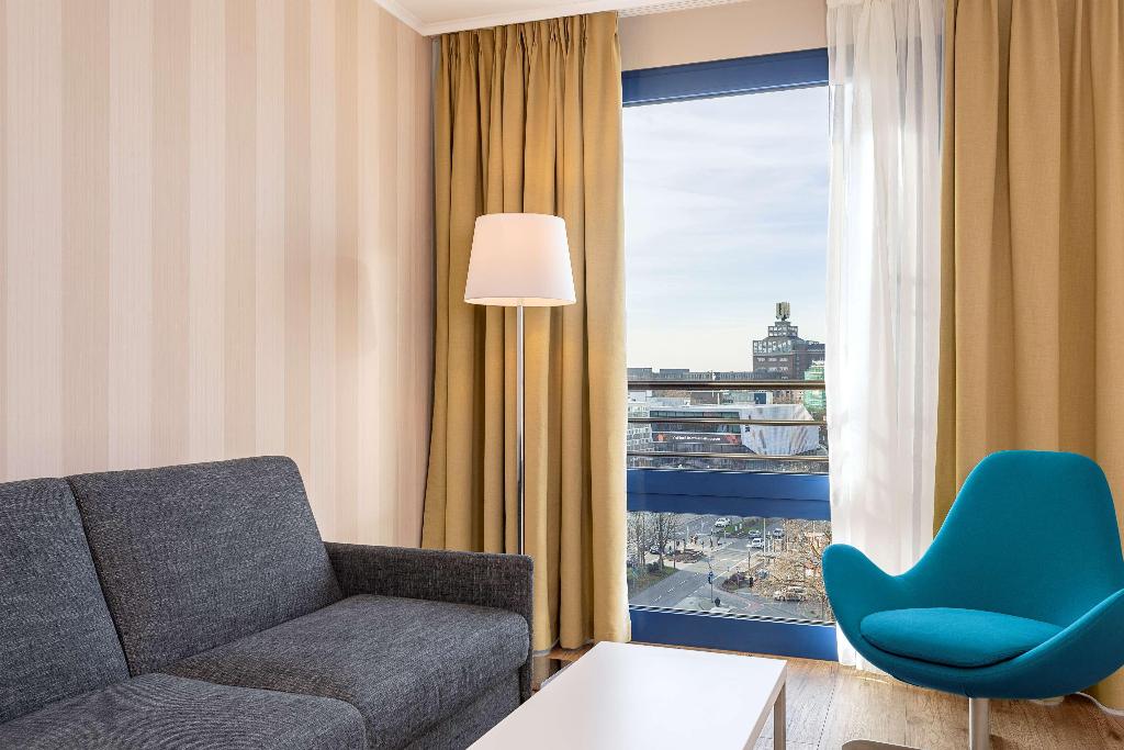 hotel-thumb