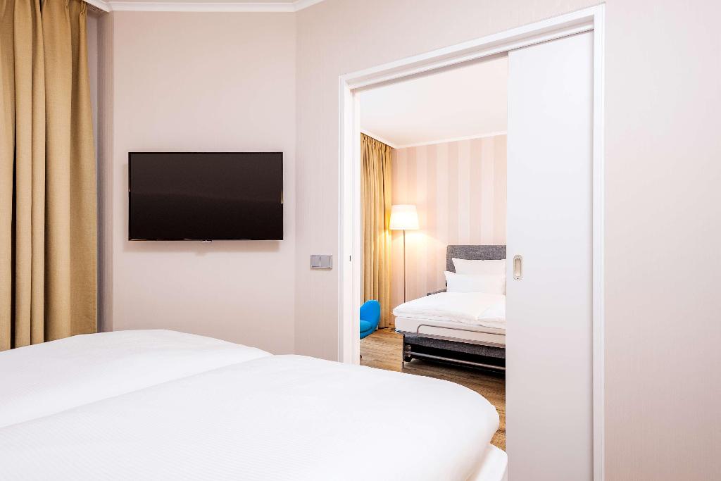 hotel-thumb