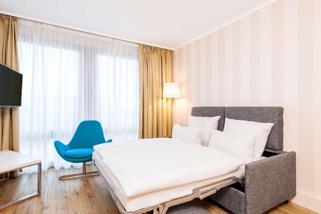 hotel-thumb