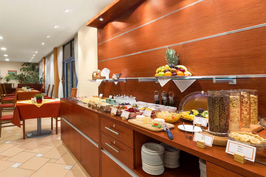 Hotel Ramada Airport Prague, Tschechische Republik, Prag. Großes 17