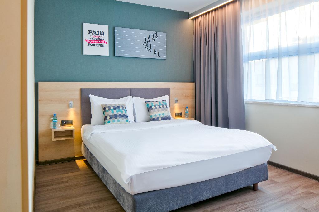 Start Hotel Atos
