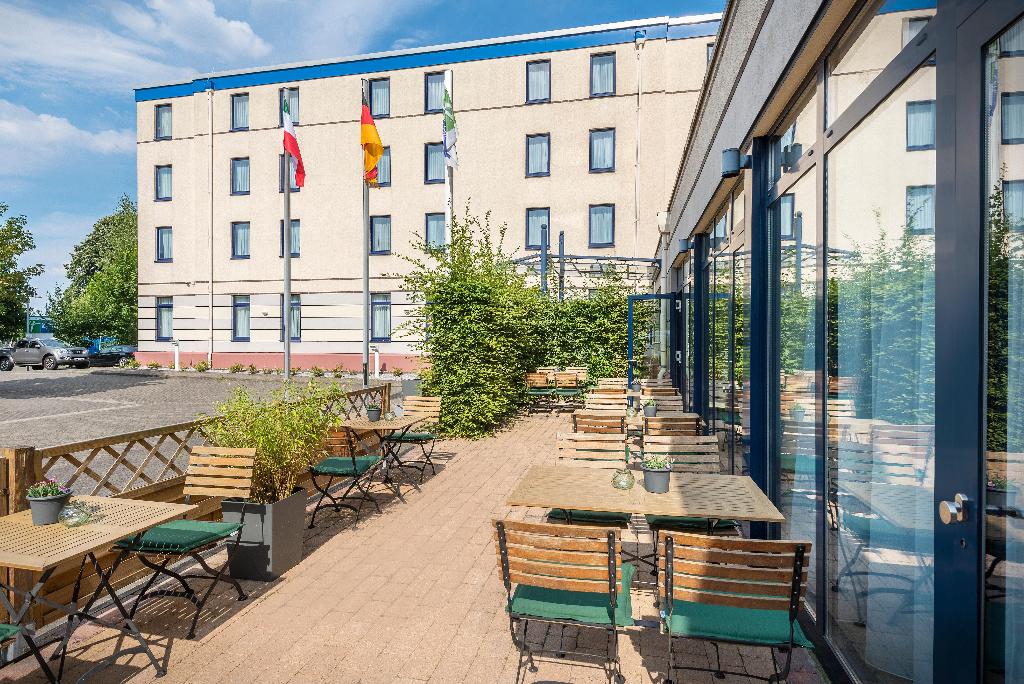 hotel-thumb
