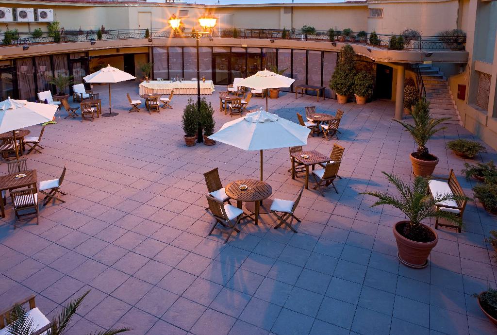 Hotel NH Collection Madrid Colón, Spanien, Madrid. Großes 96