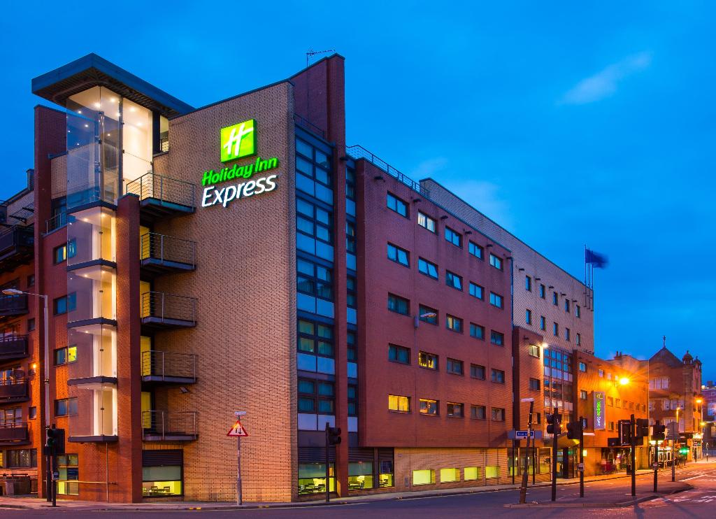Holiday Inn Express Glasgow City Riverside
