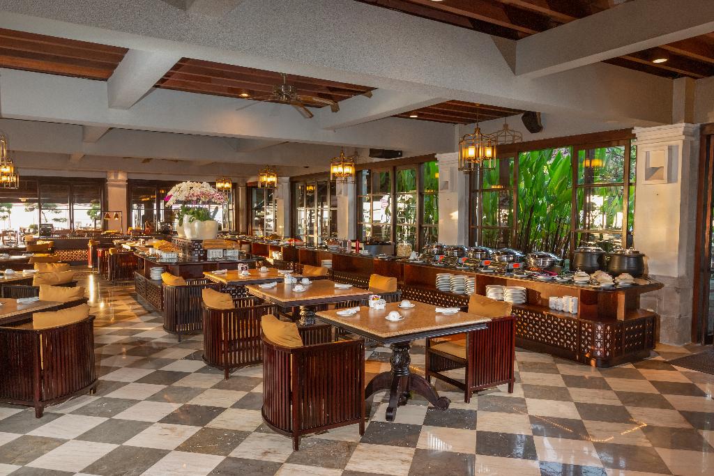 Puri Santrian - Restaurant