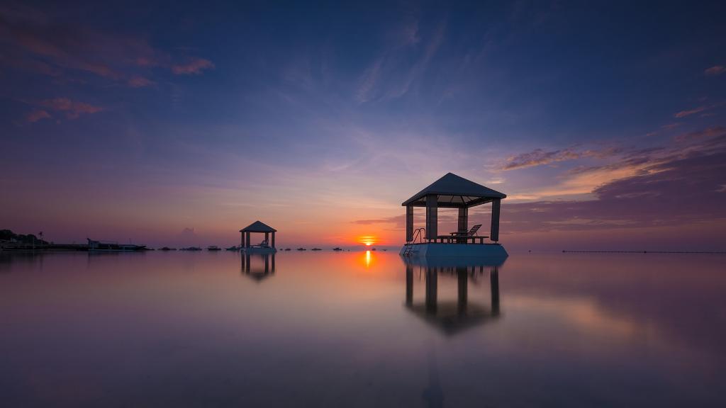 Puri Santrian - Beach