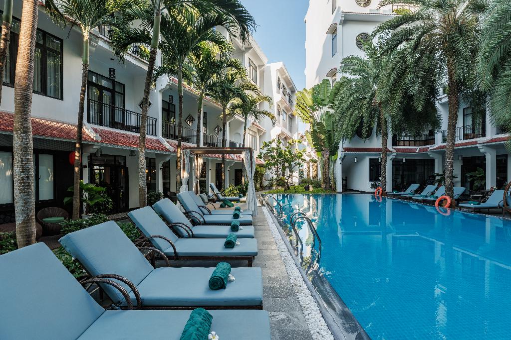 hotel-thumb