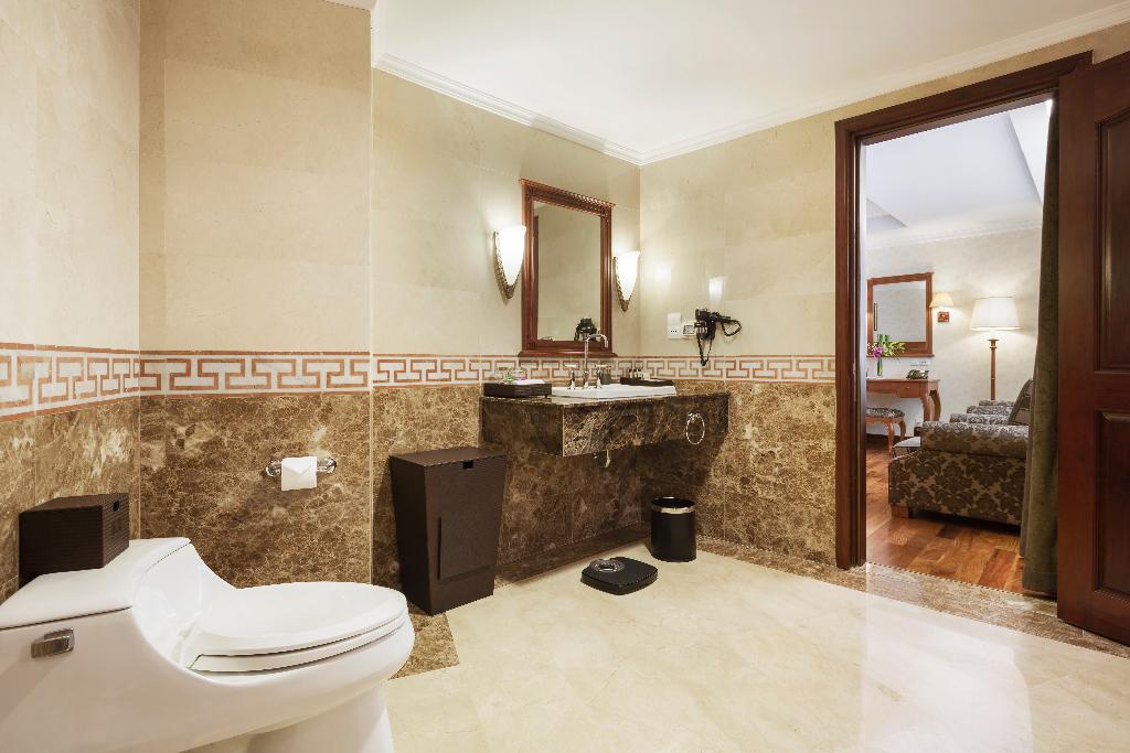 hotel-thumb