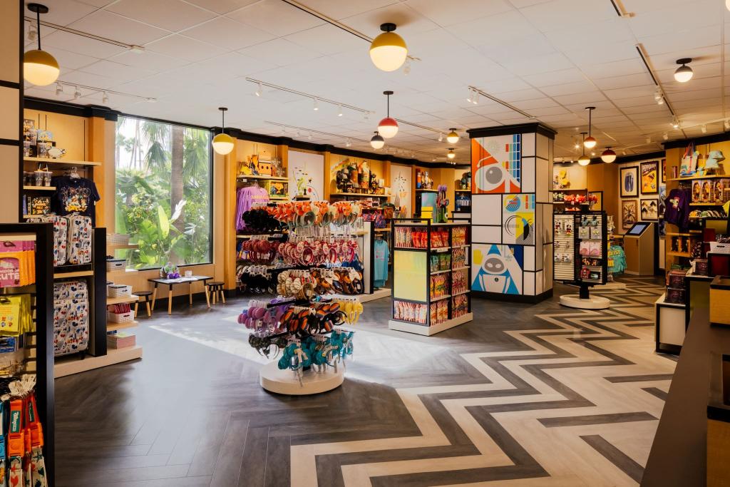 Pixar Place Hotel - Lobby