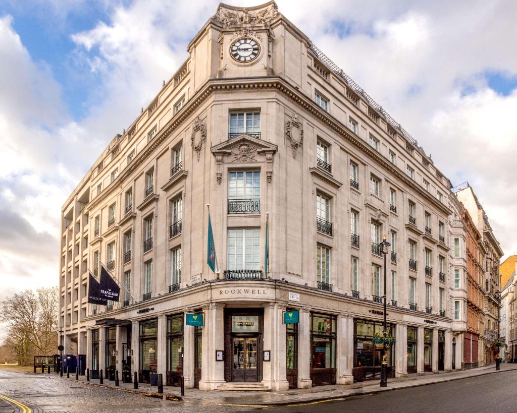 The Trafalgar St. James London, Curio Collection