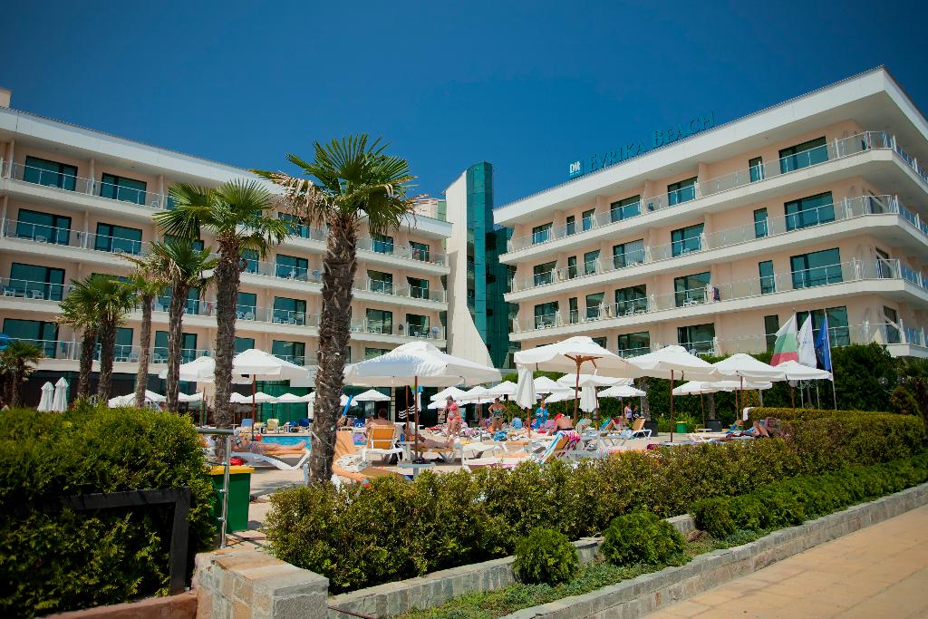 DIT Evrika Beach Club Hotel