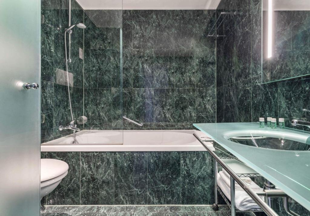 B&B HOTEL Arezzo photo 20