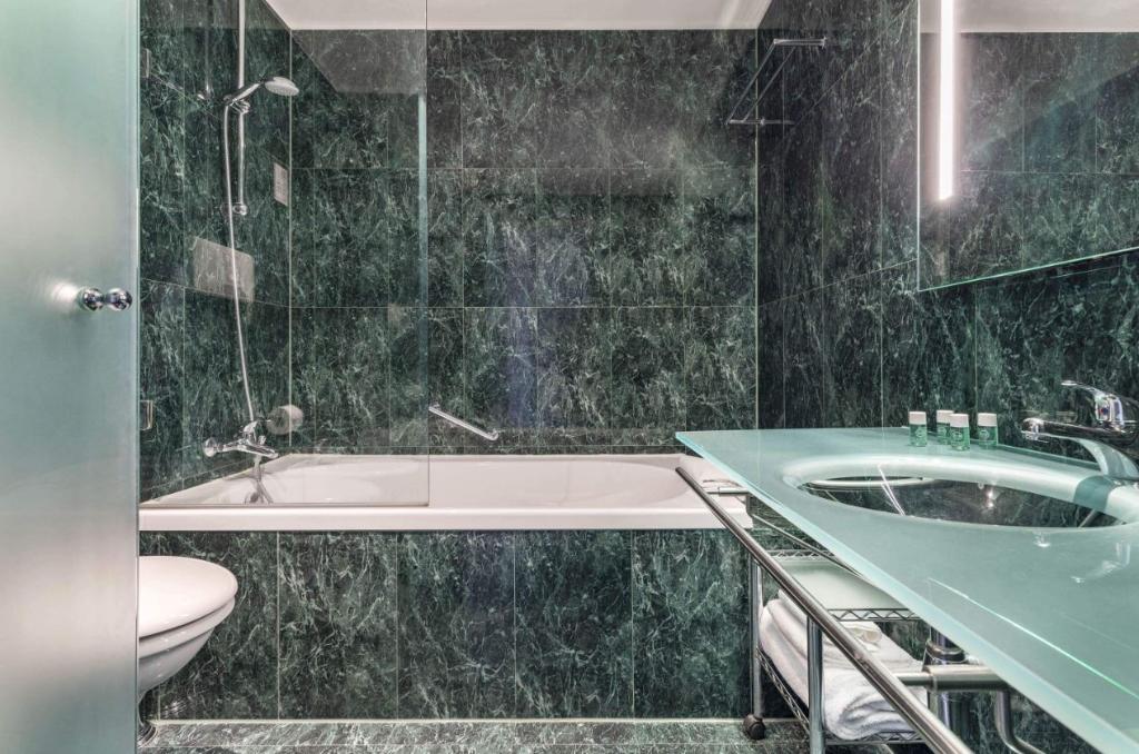 B&B HOTEL Arezzo photo 21