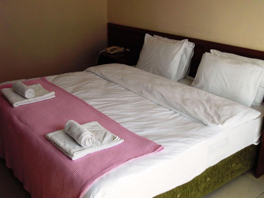 hotel-thumb