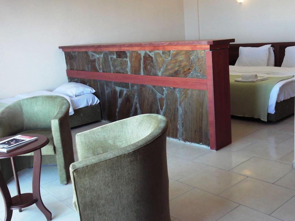 hotel-thumb