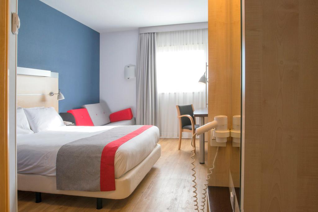 Holiday Inn Express Valencia Bonaire