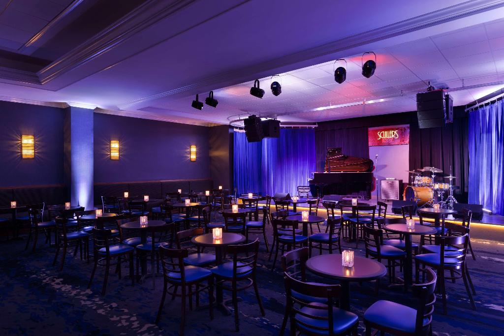 Hotel DoubleTree Suites by Hilton Hotel Boston-Cambridge, USA, Boston. Großes 2