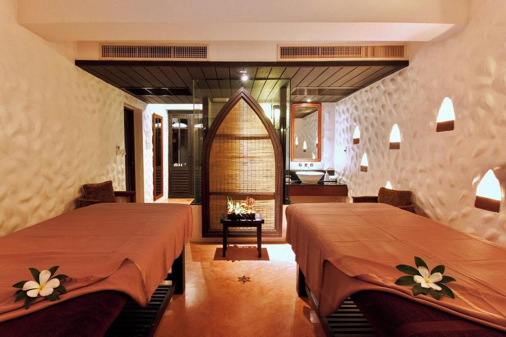 hotel-thumb