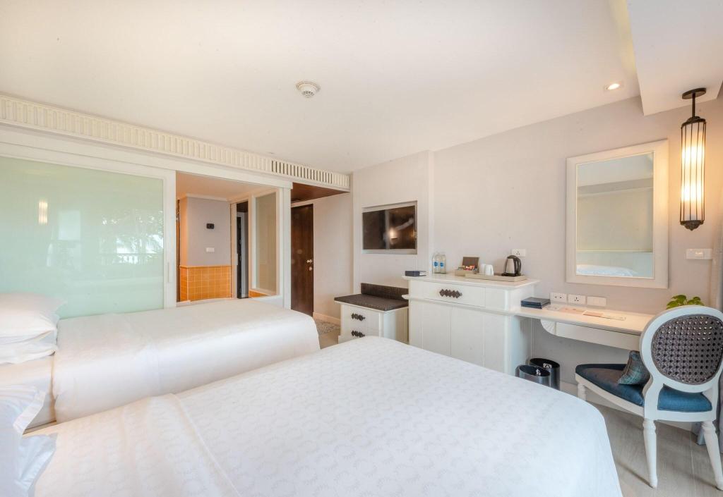 hotel-thumb