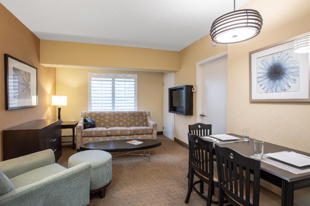 staySky Suites I-Drive Orlando