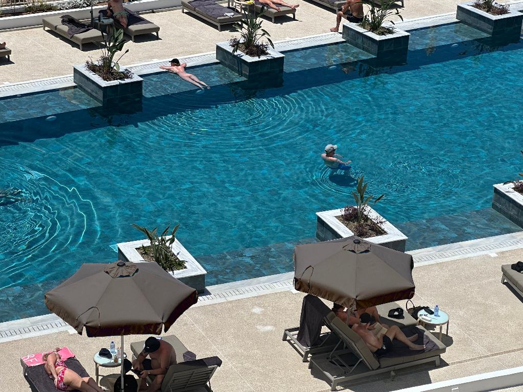 Cali Resort And Spa - Designed For Adults