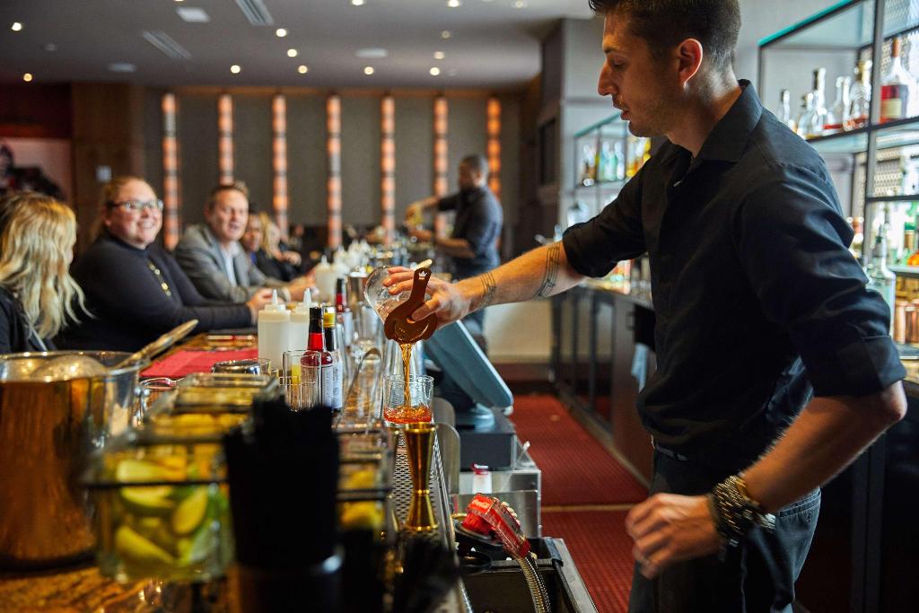 Bar