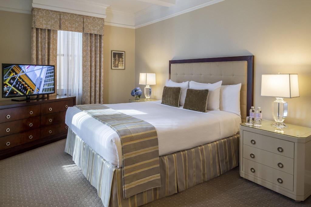 Suite Premier With Views