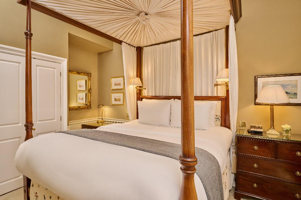 Roseate House London