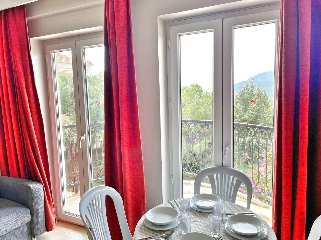 Antas Deluxe Apart