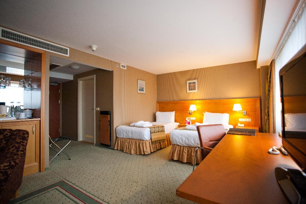hotel-thumb
