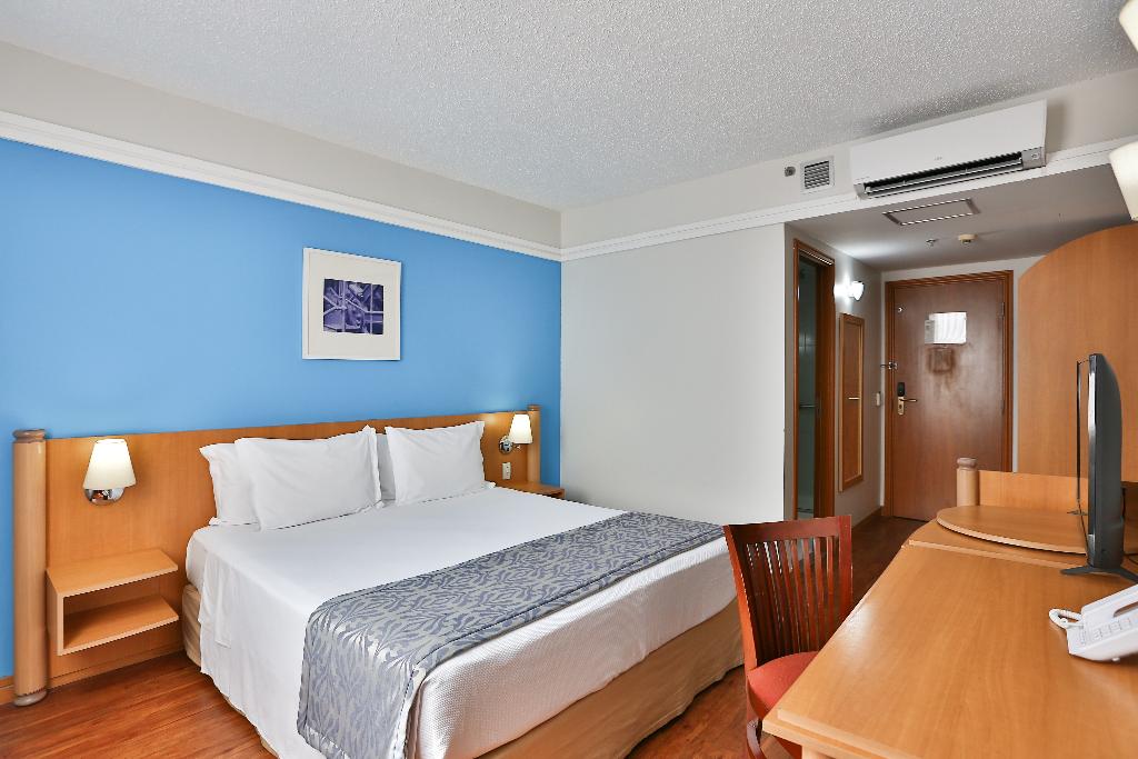 hotel-thumb