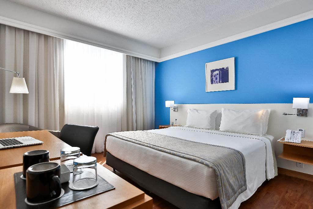 hotel-thumb