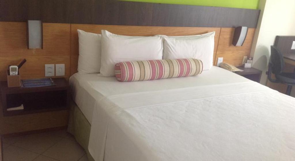 Quality Suites Natal