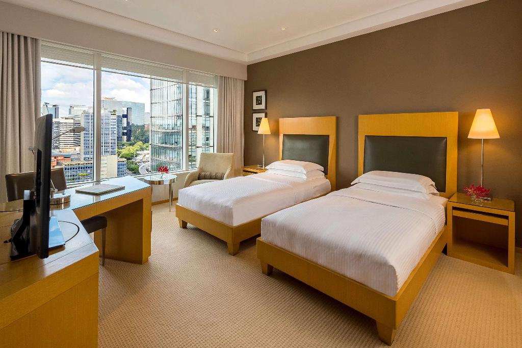 hotel-thumb