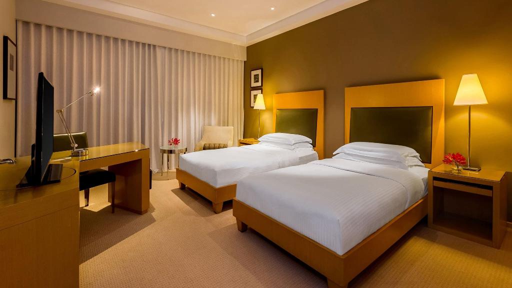 hotel-thumb