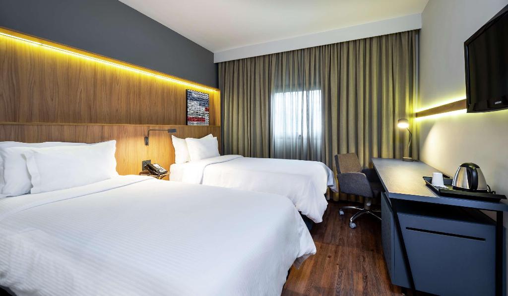 hotel-thumb
