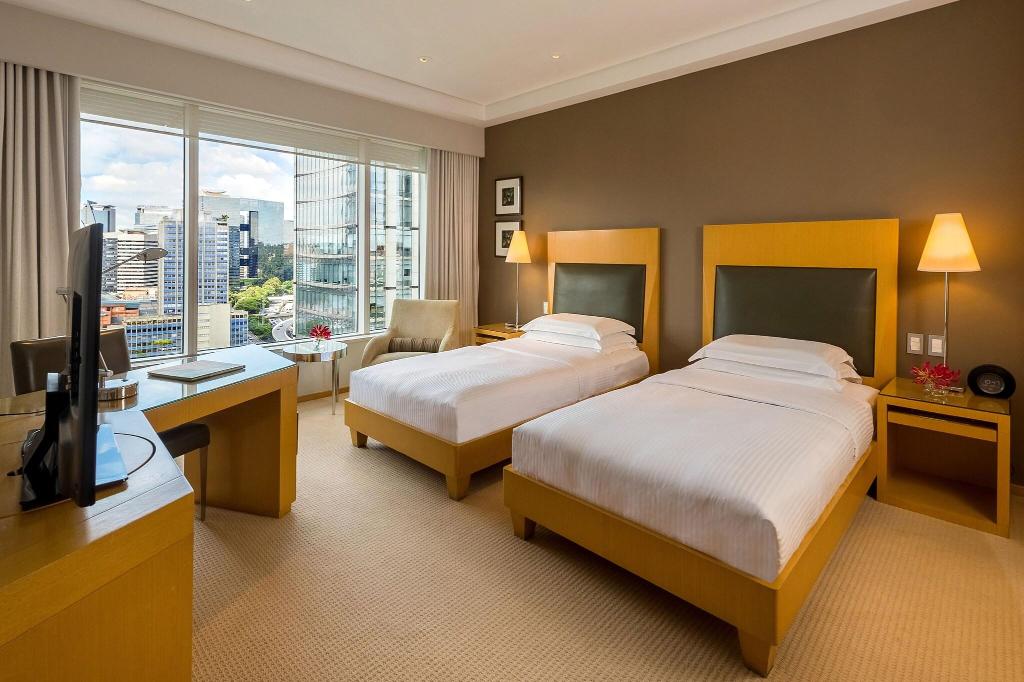 hotel-thumb