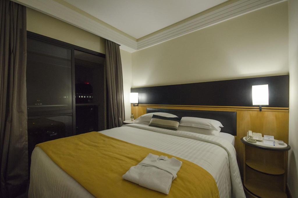 hotel-thumb