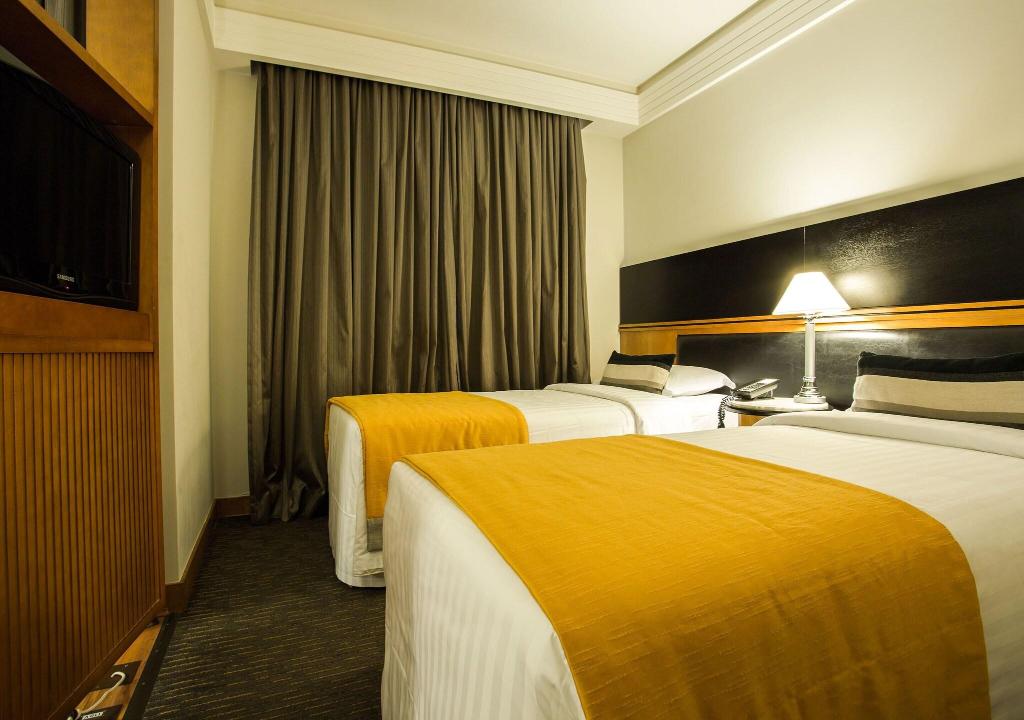 hotel-thumb
