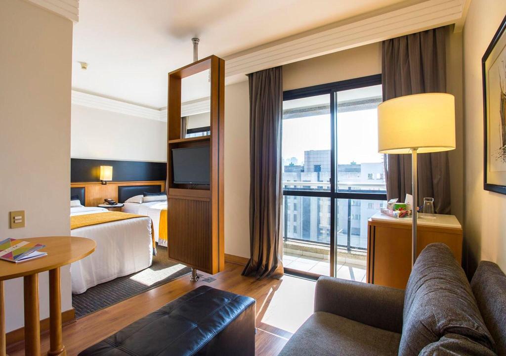 hotel-thumb
